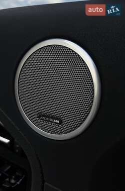 Внедорожник / Кроссовер Land Rover Range Rover Evoque 2012 в 