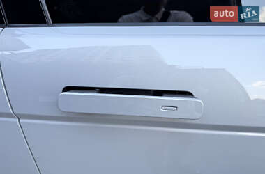 Внедорожник / Кроссовер Land Rover Range Rover Evoque 2020 в 