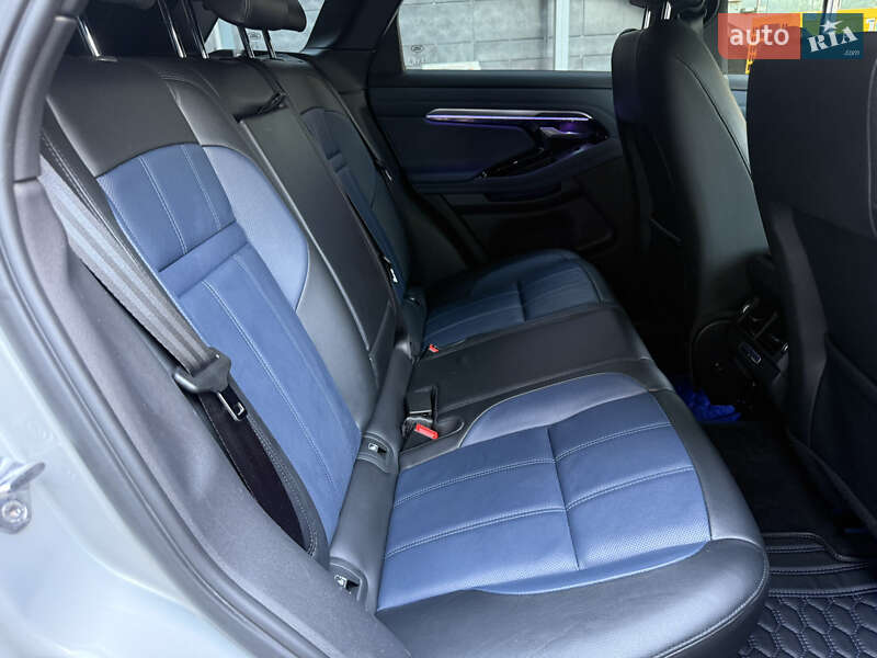 Внедорожник / Кроссовер Land Rover Range Rover Evoque 2020 в Киеве