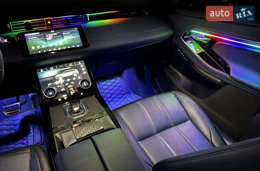 Внедорожник / Кроссовер Land Rover Range Rover Evoque 2020 в 