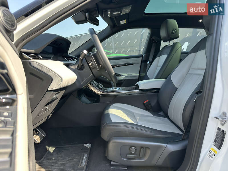 Позашляховик / Кросовер Land Rover Range Rover Evoque 2023 в Києві
