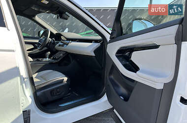Внедорожник / Кроссовер Land Rover Range Rover Evoque 2023 в 