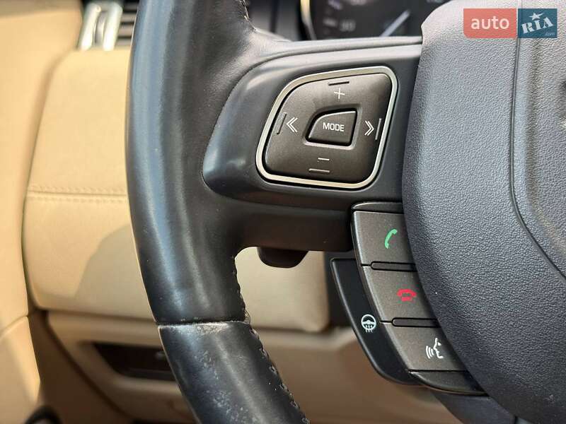Позашляховик / Кросовер Land Rover Range Rover Evoque 2015 в Рівному