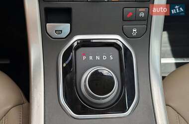Внедорожник / Кроссовер Land Rover Range Rover Evoque 2015 в 