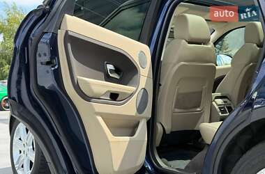 Внедорожник / Кроссовер Land Rover Range Rover Evoque 2015 в 