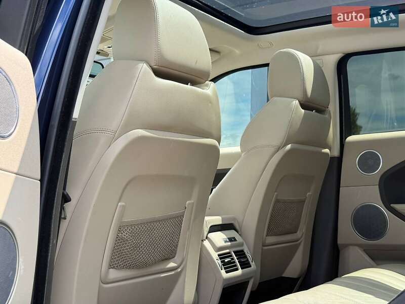 Позашляховик / Кросовер Land Rover Range Rover Evoque 2015 в Рівному
