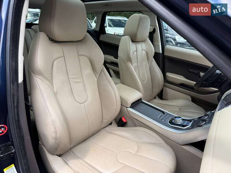 Позашляховик / Кросовер Land Rover Range Rover Evoque 2015 в Рівному
