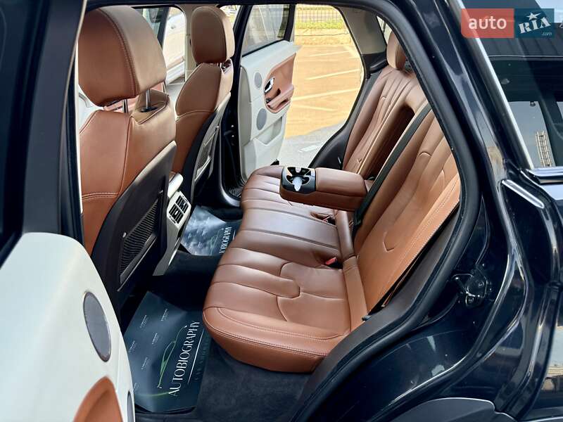 Позашляховик / Кросовер Land Rover Range Rover Evoque 2011 в Києві