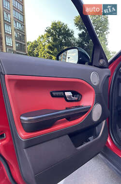 Позашляховик / Кросовер Land Rover Range Rover Evoque 2015 в 