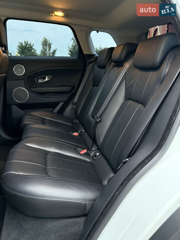 Внедорожник / Кроссовер Land Rover Range Rover Evoque 2016 в Киеве