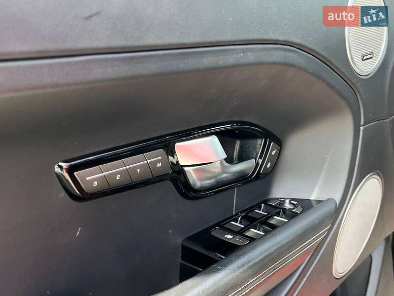 Внедорожник / Кроссовер Land Rover Range Rover Evoque 2014 в Львове
