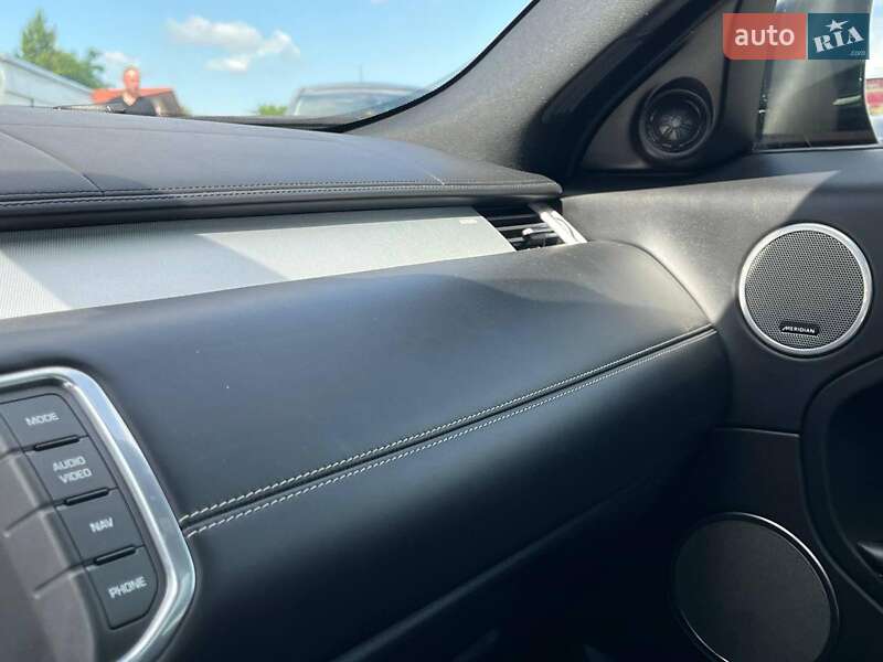 Внедорожник / Кроссовер Land Rover Range Rover Evoque 2014 в Львове