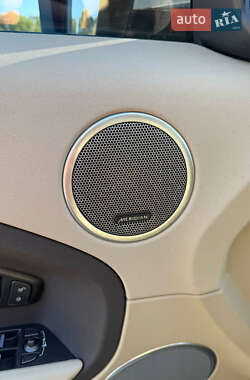 Позашляховик / Кросовер Land Rover Range Rover Evoque 2013 в 
