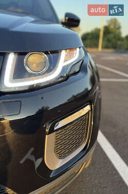 Внедорожник / Кроссовер Land Rover Range Rover Evoque 2016 в 