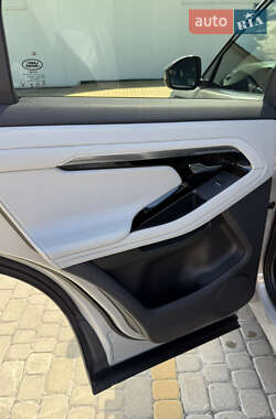 Внедорожник / Кроссовер Land Rover Range Rover Evoque 2019 в 