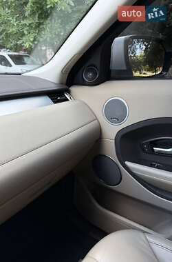 Внедорожник / Кроссовер Land Rover Range Rover Evoque 2013 в 
