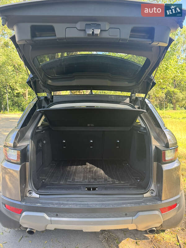 Позашляховик / Кросовер Land Rover Range Rover Evoque 2019 в Києві