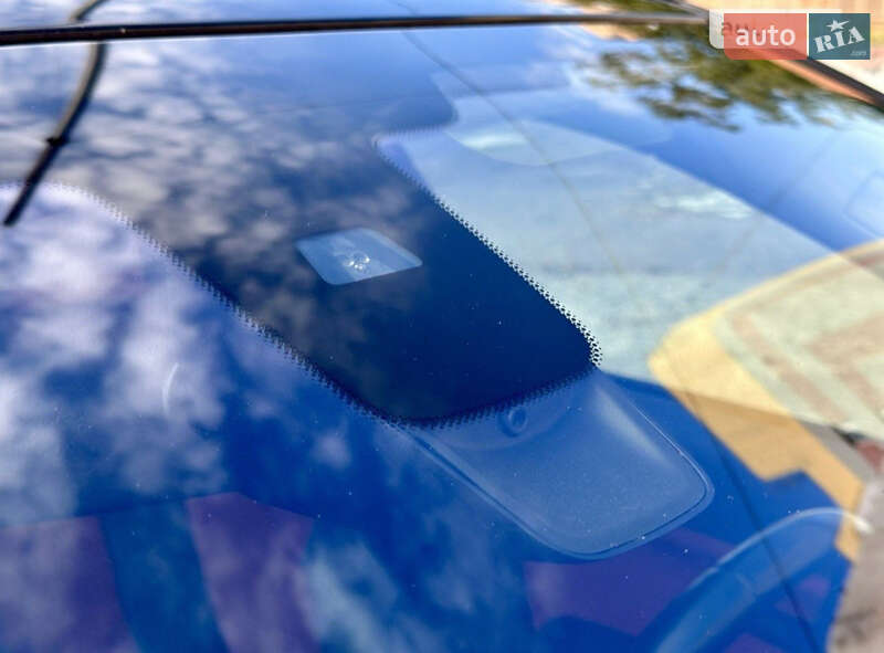 Внедорожник / Кроссовер Land Rover Range Rover Evoque 2014 в Ровно