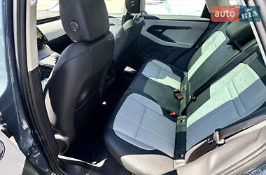 Позашляховик / Кросовер Land Rover Range Rover Evoque 2024 в 