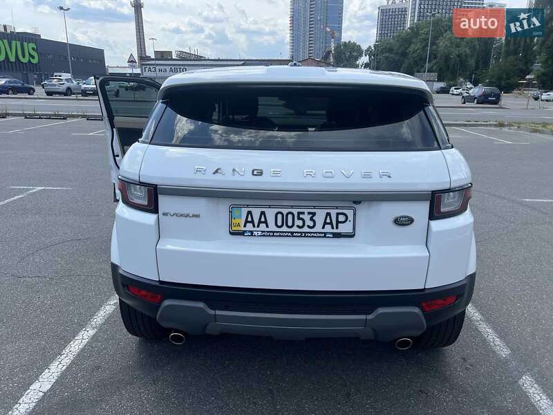 Внедорожник / Кроссовер Land Rover Range Rover Evoque 2016 в Киеве
