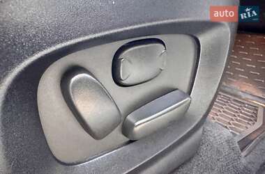 Внедорожник / Кроссовер Land Rover Range Rover Evoque 2011 в 