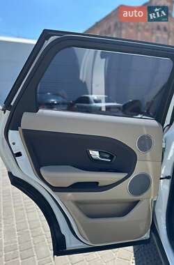Внедорожник / Кроссовер Land Rover Range Rover Evoque 2014 в 