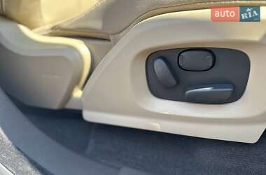 Внедорожник / Кроссовер Land Rover Range Rover Evoque 2014 в 