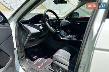Внедорожник / Кроссовер Land Rover Range Rover Evoque 2022 в 