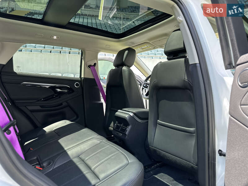 Внедорожник / Кроссовер Land Rover Range Rover Evoque 2022 в Одессе