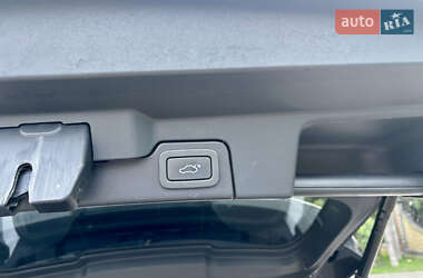 Внедорожник / Кроссовер Land Rover Range Rover Evoque 2014 в 