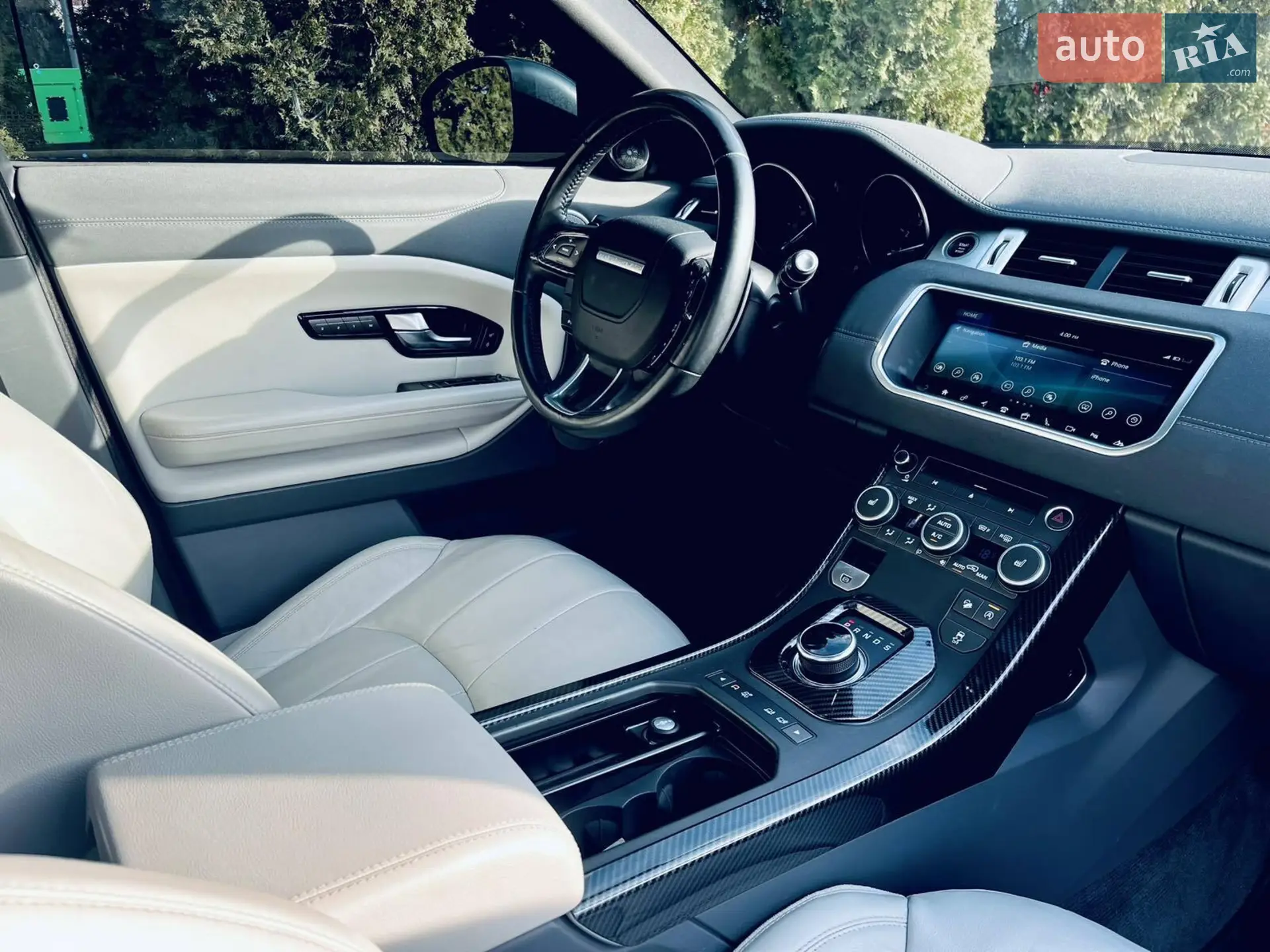 2017 Land Rover Range Rover Evoque - мініатюра 15