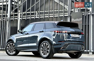 Внедорожник / Кроссовер Land Rover Range Rover Evoque 2024 в 