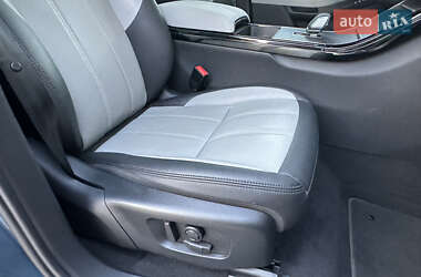 Внедорожник / Кроссовер Land Rover Range Rover Evoque 2024 в 
