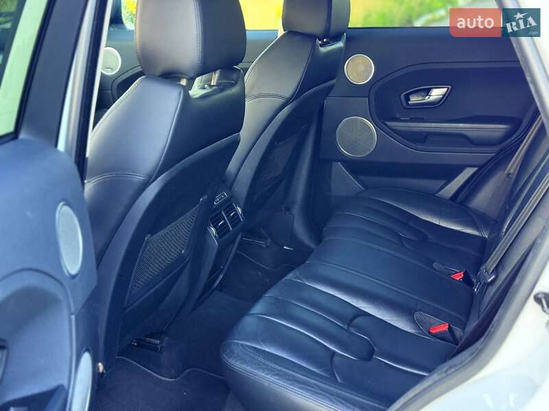 Внедорожник / Кроссовер Land Rover Range Rover Evoque 2015 в Мене фото 13 Внедорожник / Кроссовер Land Rover Range Rover Evoque 2015 в Мене