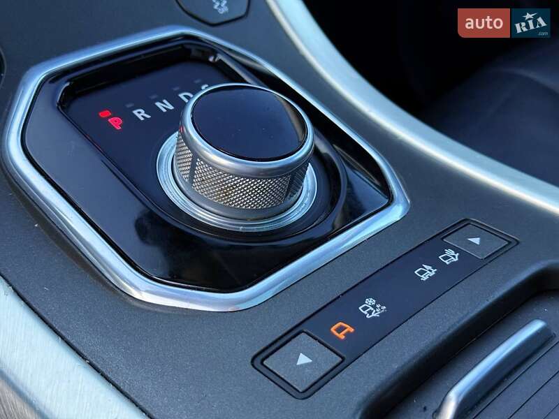 Внедорожник / Кроссовер Land Rover Range Rover Evoque 2015 в Мене фото 18 Внедорожник / Кроссовер Land Rover Range Rover Evoque 2015 в Мене