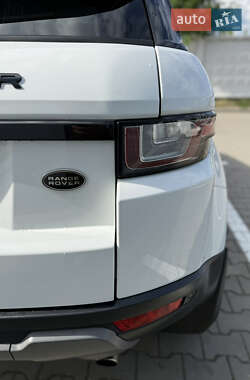 Внедорожник / Кроссовер Land Rover Range Rover Evoque 2015 в 