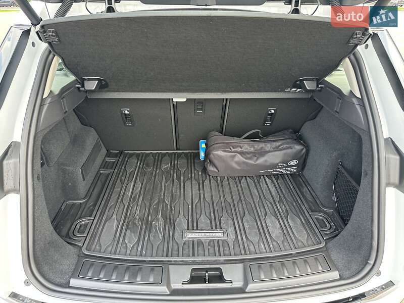 Внедорожник / Кроссовер Land Rover Range Rover Evoque 2024 в Киеве