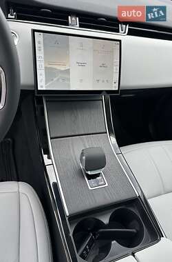 Внедорожник / Кроссовер Land Rover Range Rover Evoque 2024 в 