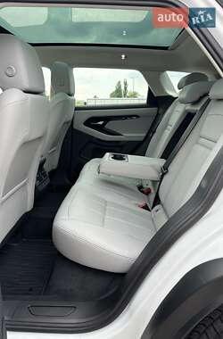 Внедорожник / Кроссовер Land Rover Range Rover Evoque 2024 в 