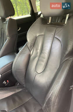 Внедорожник / Кроссовер Land Rover Range Rover Evoque 2013 в 