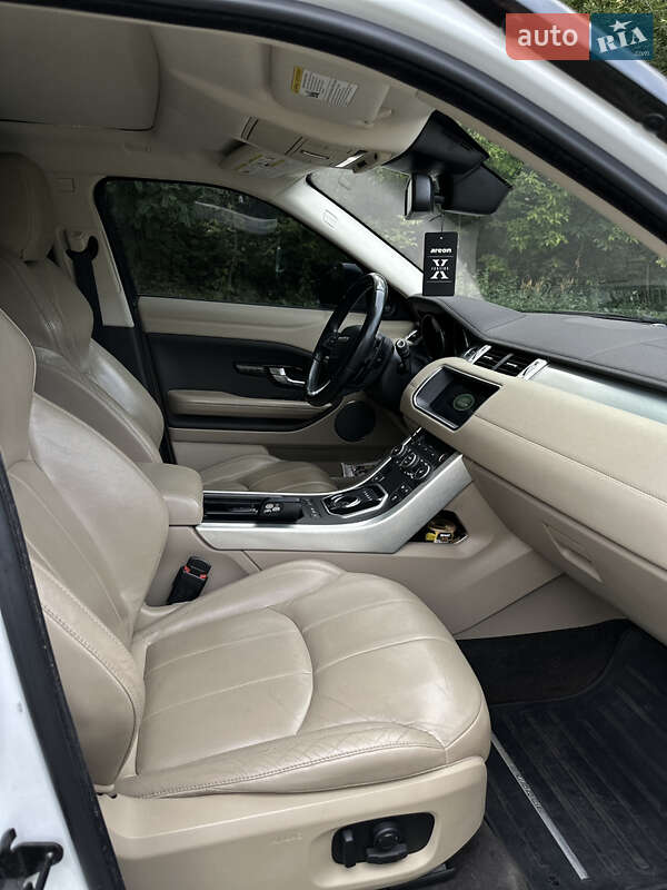 Внедорожник / Кроссовер Land Rover Range Rover Evoque 2016 в Полтаве