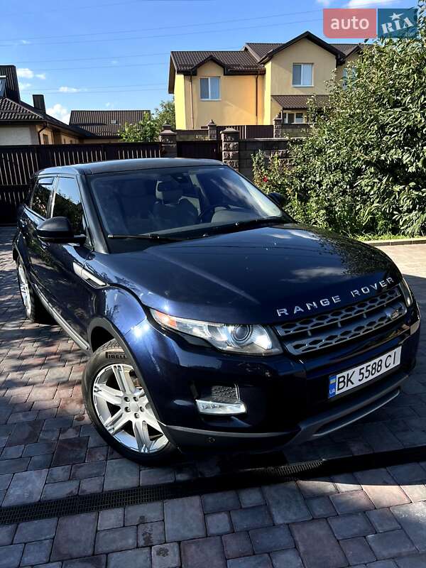 Внедорожник / Кроссовер Land Rover Range Rover Evoque 2015 в 