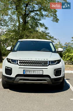 Внедорожник / Кроссовер Land Rover Range Rover Evoque 2017 в 