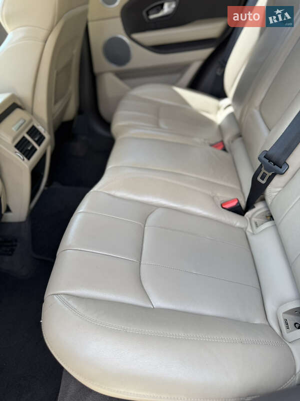 Внедорожник / Кроссовер Land Rover Range Rover Evoque 2016 в Василькове