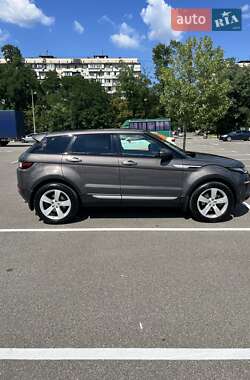 Внедорожник / Кроссовер Land Rover Range Rover Evoque 2015 в 