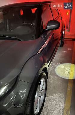 Внедорожник / Кроссовер Land Rover Range Rover Evoque 2015 в 