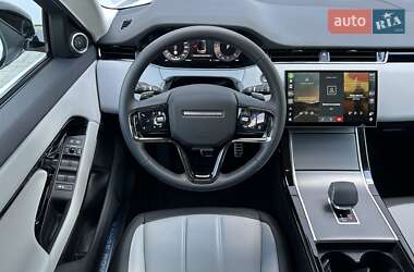 Внедорожник / Кроссовер Land Rover Range Rover Evoque 2024 в 