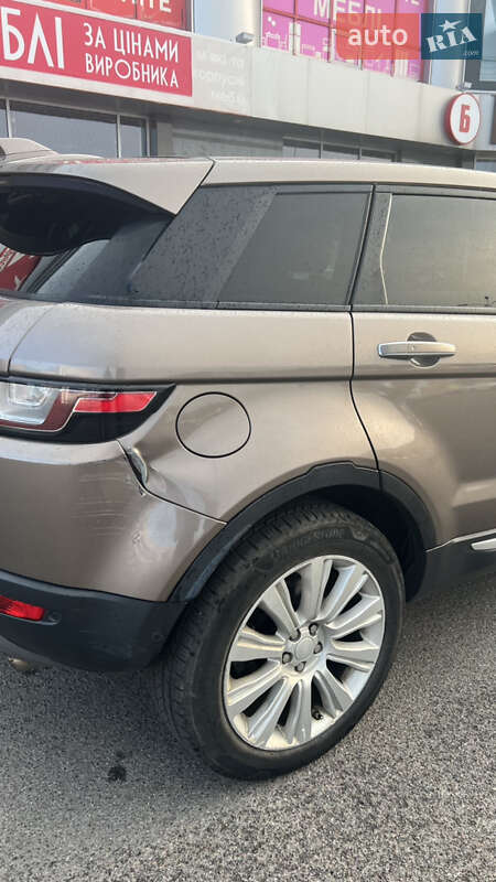 Внедорожник / Кроссовер Land Rover Range Rover Evoque 2016 в Полтаве фото 6 Внедорожник / Кроссовер Land Rover Range Rover Evoque 2016 в Полтаве
