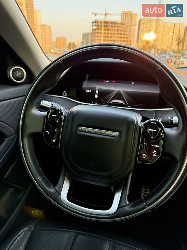 Внедорожник / Кроссовер Land Rover Range Rover Evoque 2019 в Киеве фото 29 Внедорожник / Кроссовер Land Rover Range Rover Evoque 2019 в Киеве