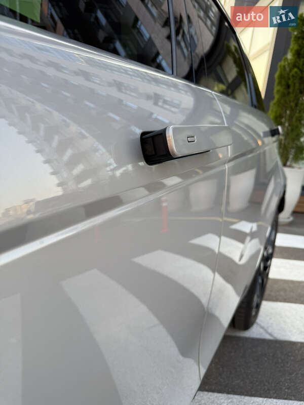 Внедорожник / Кроссовер Land Rover Range Rover Evoque 2019 в Киеве фото 34 Внедорожник / Кроссовер Land Rover Range Rover Evoque 2019 в Киеве